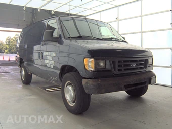 2003 Ford Super Duty E-350 Recreational Van 138.0" WB - miniatura 3