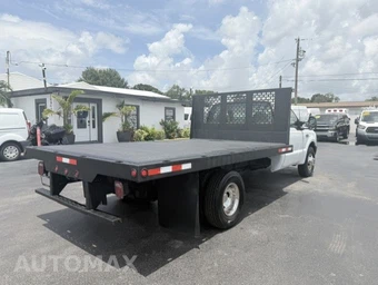 2003 Ford Super Duty F-350 Cab Chassis XL Regular Cab DRW - miniatura 5