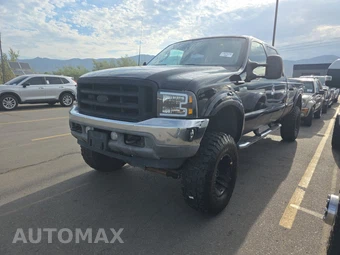 2003 Ford Super Duty F-350 Lariat Crew Cab Medium Bed
