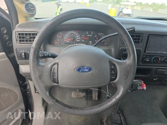 2003 Ford Super Duty F-350 Lariat Crew Cab Medium Bed - miniatura 10