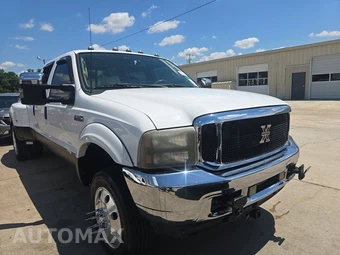 2003 Ford Super Duty F-350 XLT Crew Cab Medium Bed DRW – miniatura 2