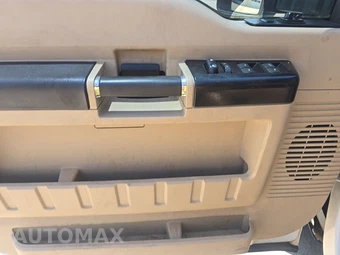 2003 Ford Super Duty F-350 XLT Crew Cab Medium Bed DRW – miniatura 9