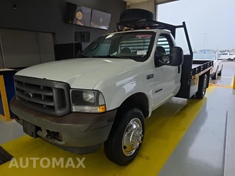 2003 Ford Super Duty F-450 Cab Chassis XL Regular Cab DRW