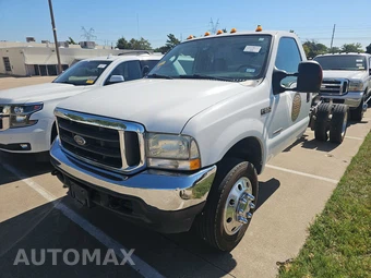 2003 Ford Super Duty F-550 Cab Chassis XL Regular Cab DRW