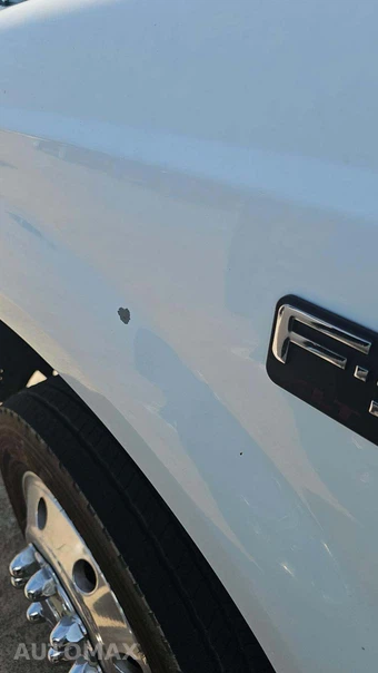 2003 Ford Super Duty F-550 Cab Chassis XL Regular Cab DRW – miniatura 19