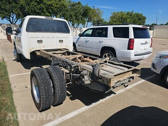 2003 Ford Super Duty F-550 Cab Chassis XL Regular Cab DRW – miniatura 6