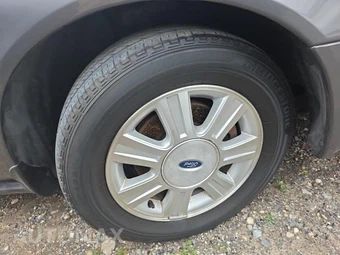 2003 Ford Taurus SEL Wagon Deluxe – miniatura 9