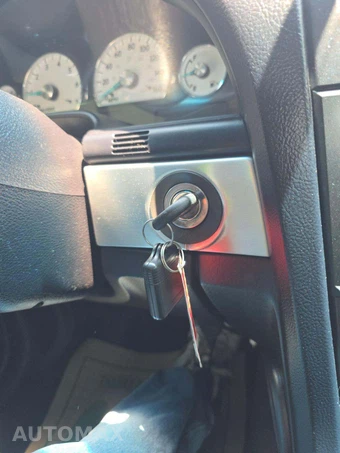 2003 Ford Thunderbird Premium - miniatura 5