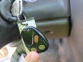 2003 GMC Envoy SLT 1SC – miniatura 5