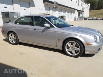 2003 Jaguar S-TYPE R - miniatura 6