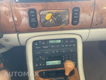 2003 Jaguar XK8 Convertible – miniatura 16