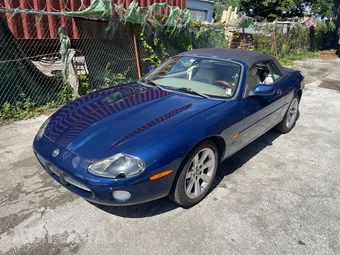 2003 Jaguar XK8 Convertible – miniatura 2