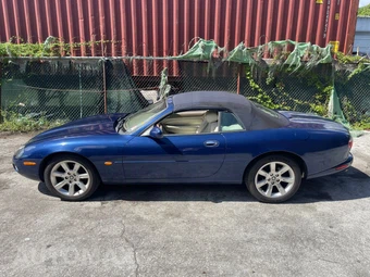 2003 Jaguar XK8 Convertible – miniatura 4