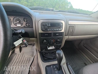 2003 Jeep Grand Cherokee Laredo - miniatura 11