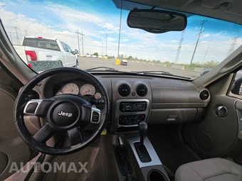 2003 Jeep Liberty Limited Edition – miniatura 11