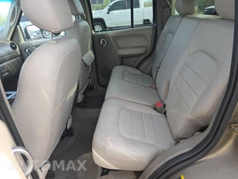 2003 Jeep Liberty Limited Edition – miniatura 13