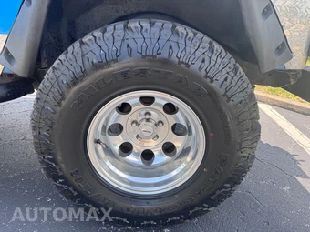 2003 Jeep Wrangler SE - miniatura 13