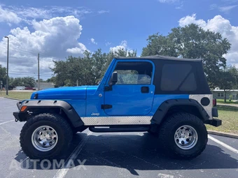 2003 Jeep Wrangler SE - miniatura 3