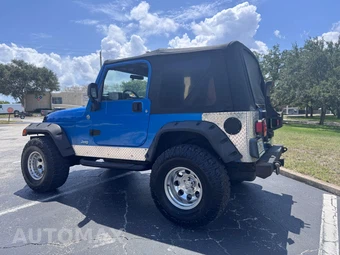2003 Jeep Wrangler SE - miniatura 6