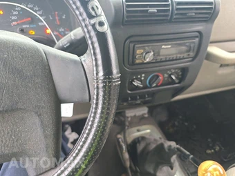 2003 Jeep Wrangler Sport - miniatura 11