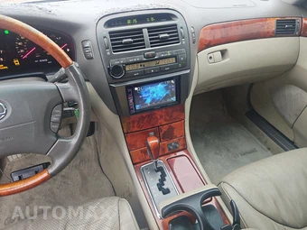 2003 Lexus LS 430 – miniatura 11