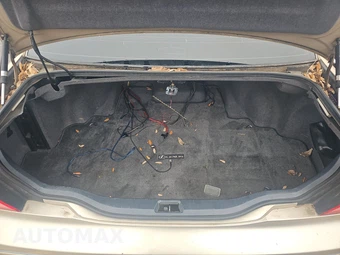 2003 Lexus LS 430 – miniatura 16