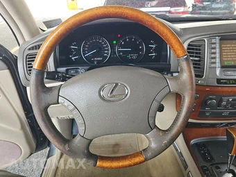 2003 Lexus LX 470 – miniatura 10