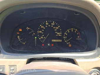 2003 Lexus RX 300 – miniatura 9