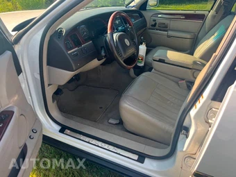 2003 Lincoln Town Car - miniatura 10