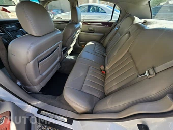 2003 Lincoln Town Car Signature Premium - miniatura 13