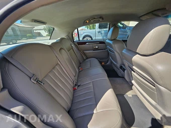 2003 Lincoln Town Car Signature Premium - miniatura 15