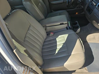 2003 Lincoln Town Car Signature Premium - miniatura 18