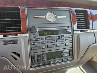 2003 Lincoln Town Car Signature Premium - miniatura 34