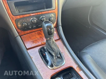 2003 Mercedes-Benz C 240 Sedan – miniatura 11