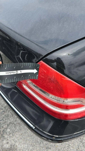 2003 Mercedes-Benz C 320 Sedan - miniatura 23