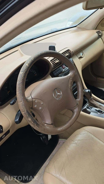 2003 Mercedes-Benz C 320 Sedan - miniatura 29