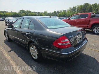 2003 Mercedes-Benz E 320 Sedan – miniatura 6
