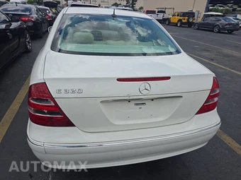 2003 Mercedes-Benz E 320 Sedan – miniatura 5