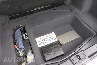 2003 Mercedes-Benz E 55 AMG Sedan - miniatura 28