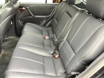 2003 Mercedes-Benz ML 500 – miniatura 24
