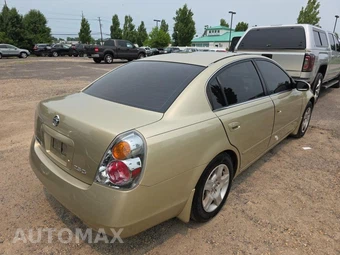 2003 Nissan Altima 2.5 S – miniatura 4