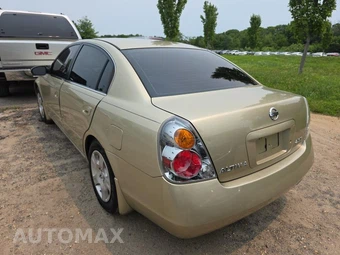 2003 Nissan Altima 2.5 S – miniatura 6