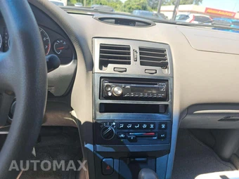 2003 Nissan Maxima GXE – miniatura 10
