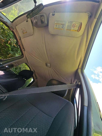 2003 Nissan Xterra XE - miniatura 11