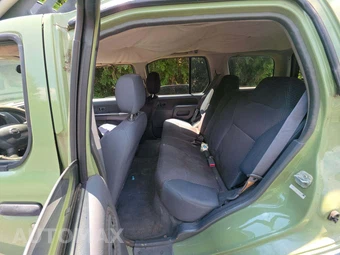 2003 Nissan Xterra XE - miniatura 13