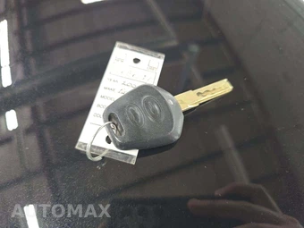 2003 Porsche 911 GT2 Coupe - miniatura 8