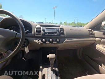 2003 Toyota Camry LE – miniatura 10