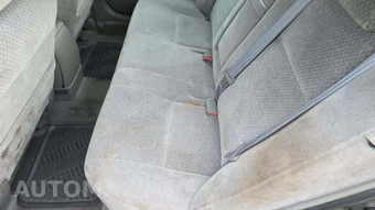 2003 Toyota Camry LE – miniatura 32
