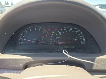 2003 Toyota Camry LE - miniatura 12