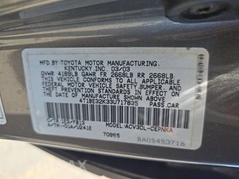 2003 Toyota Camry LE - miniatura 14